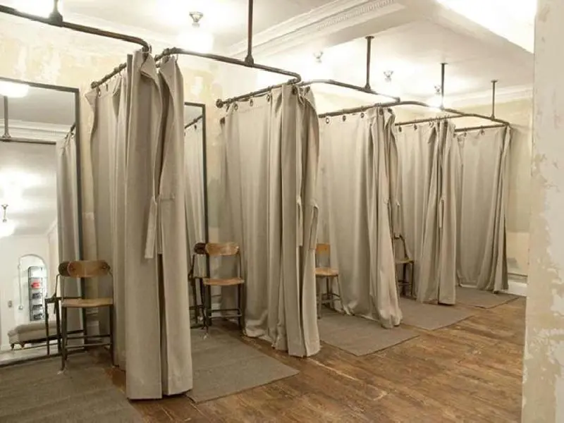 Espejos probador tienda ropa Gr&agrave;cia Barcelona