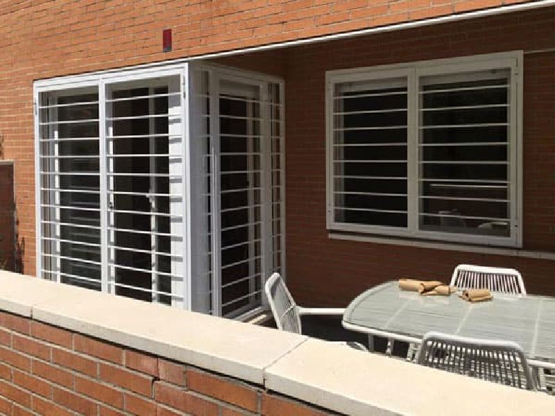 Reja para patio y chalet - Cristalería Barcelona Reja para patio y chalet en Barcelona - Cristalería Barcelona